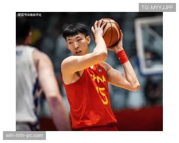 周琦这身高，睡觉都得横着睡吧？